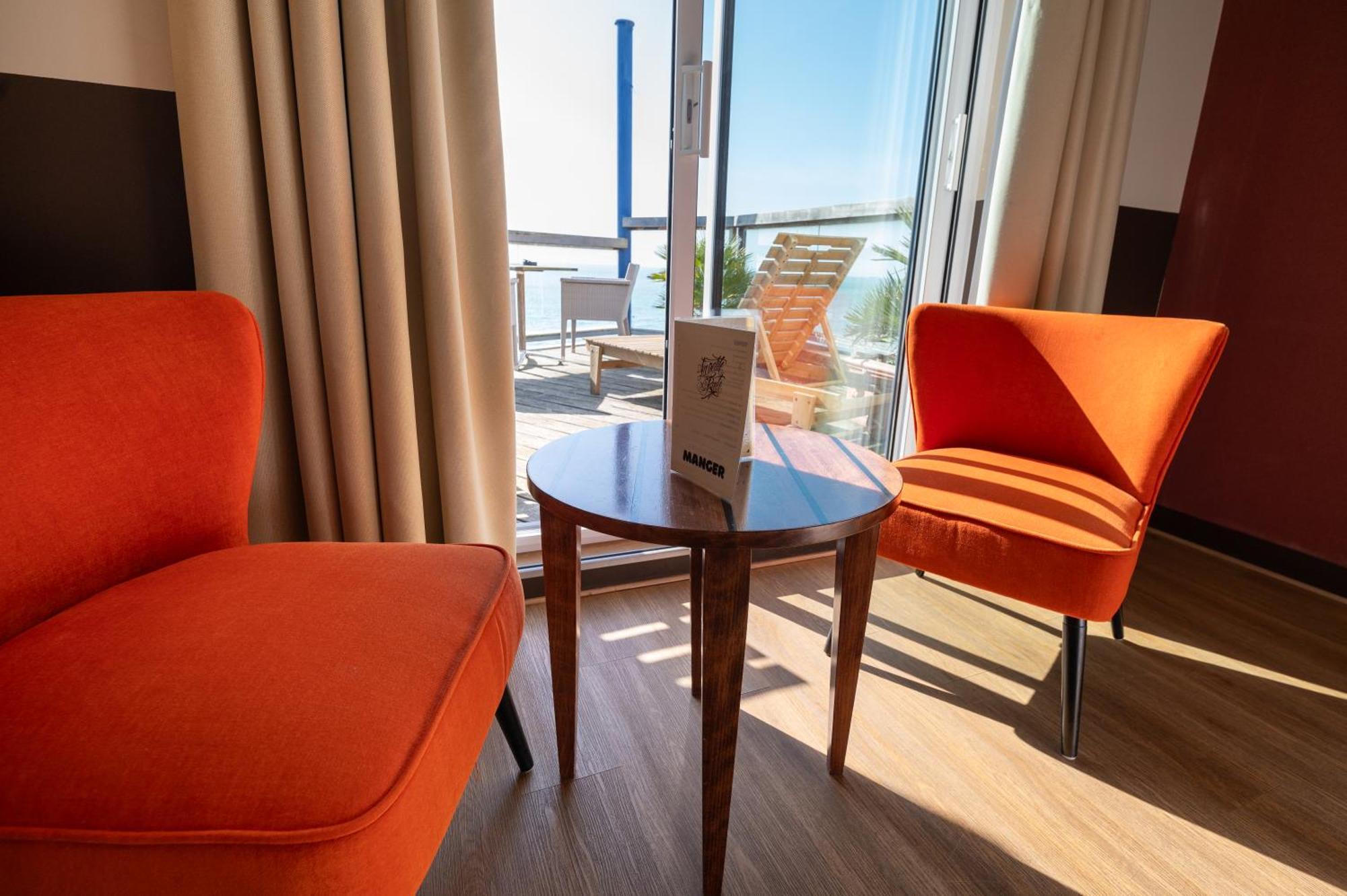 Logis Hotel - La Petite Rade Le Havre Luaran gambar